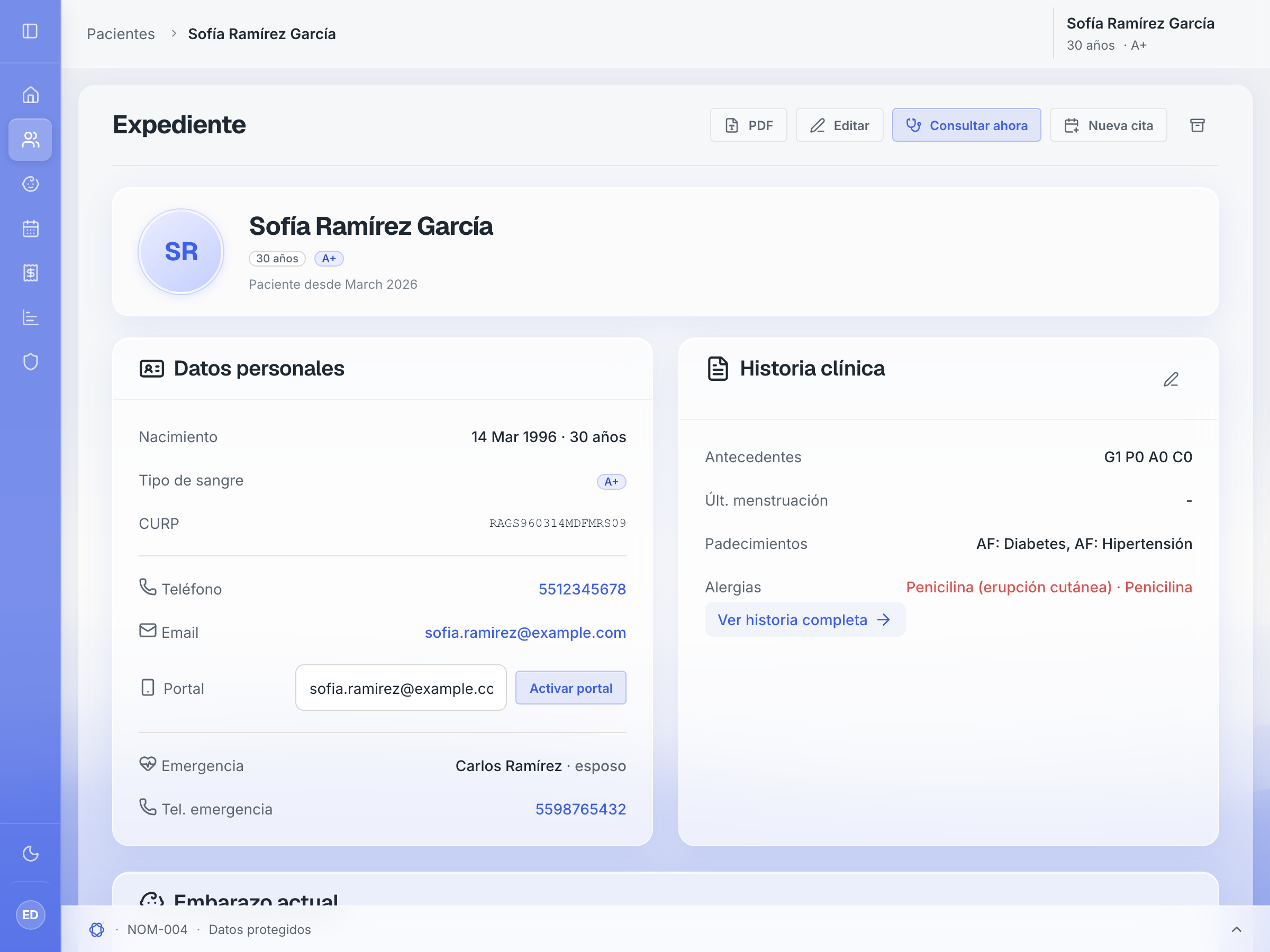 Expediente clínico en modo claro
